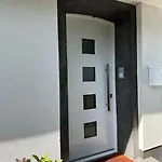 2-zimmerwohnung Mit Terrasse Apartment Düsseldorf