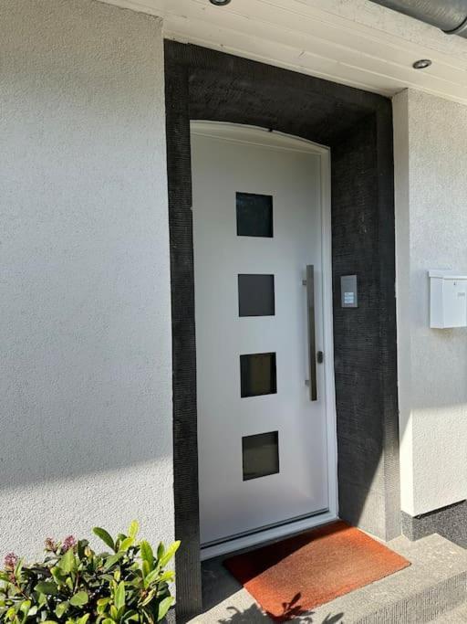 2-zimmerwohnung Mit Terrasse Apartment Düsseldorf